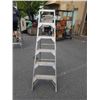 Image 2 : 6 FOOT ALUMINUM A FRAME LADDER