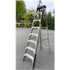 Image 2 : 8 FOOT ALUMINUM A FRAME LADDER