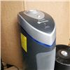 Image 2 : 2 GERM GUARDIAN AIR PURIFIERS AC4700BDLX AND AC5000BCA BOTH WORKING