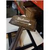 Image 2 : 2 FOLDING TV TRAYS AND 2 WASHROOM STAKE SIGNS