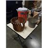 Image 1 : WOOD PLANTER HOLDER, GALVANIZED BUCKET AND WATER COOLER