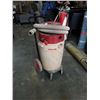 Image 1 : COMMERCIAL SHOP VAC