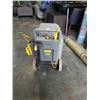 Image 2 : NOBLES TYPHOON 16/120 WET DRY VAC