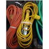 Image 3 : 2 EXTENSION CORDS, 2 TROUBLE LIGHTS AND ELECTRIC WEED TRIMMER