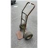 Image 2 : 2 WHEEL UPRIGHT FURNITURE DOLLY