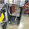 Image 1 : BLACK AND DECKER BOTTOM FEED STAINLESS WATER COOLER WORKING