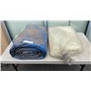 Image 1 : 2 LARGE TARPS
