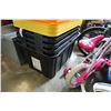 Image 2 : 5 TOTES AND 4 LIDS