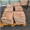 Image 2 : PALLET OF TILE