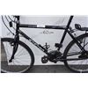 Image 2 : BLACK CCM BIKE