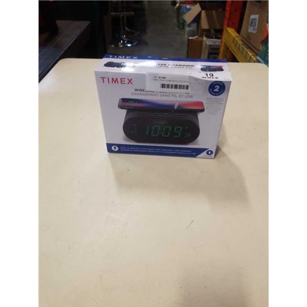 TIMEX DUAL ALRM FM CLOCK WITH WIRELESS AND USB CHARGING - TESTED WORKING