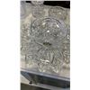 Image 2 : BOX OF VARIOUS CRYSTAL