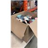 Image 4 : LARGE BOX OF YARN NAND LIGHT KNITTER MODEL LK100 KNITTING MACHINE