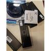 Image 3 : WIRELESS EARBUDS, 5 SMART WATCH BANDS AND 2 OCTOPAD CAMERA / MICROPHONE / LIGHT MOUNTS