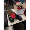 Image 1 : LOT OF FISHING AND NASCAR HATS