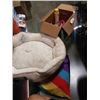 Image 1 : DOG BED, PET PILLOW AND BOX OF DOG TOYS, BOWLS