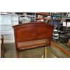 Image 2 : HAMILTON AND SPILL KING SIZE BED FRAME