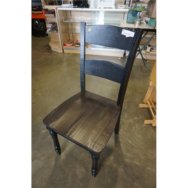 DINING CHAIR WITH RECLAIMED WOOD SEAT