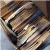 Image 3 : BOX OF RECORDS RCA VICTOR AND MORE