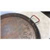 Image 2 : LARGE METAL GOLD PAN - 26 INCH DIAMETER