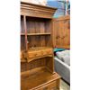 Image 3 : 2 PIECE BUFFET AND HUTCH - 79 INCHES TALL 87 INCHES LONG