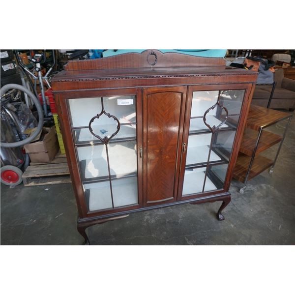 ANTIQUE DISPLAY CABINET WITH BALL AND CLAW FEET