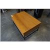 Image 2 : LIFT TOP COFFEE TABLE