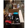 Image 1 : 2 BOXES WITH HEADPHONES, HEATER, WINE RACK, LAMP, BATH BOMB SET
