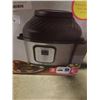 Image 3 : INSTANT POT DUO CRISP + AIR FRYER 8 QT - TESTED WORKING, RETAIL $249