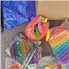 Image 2 : LOT OF NEW FIDGIT POPPER SILICONE TOYS