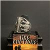 Image 3 : PITTSBURGH PENGUINS N.H.L 2009 "CROSBY" CHAMPIONSHIP REPLICA RING (ref799)