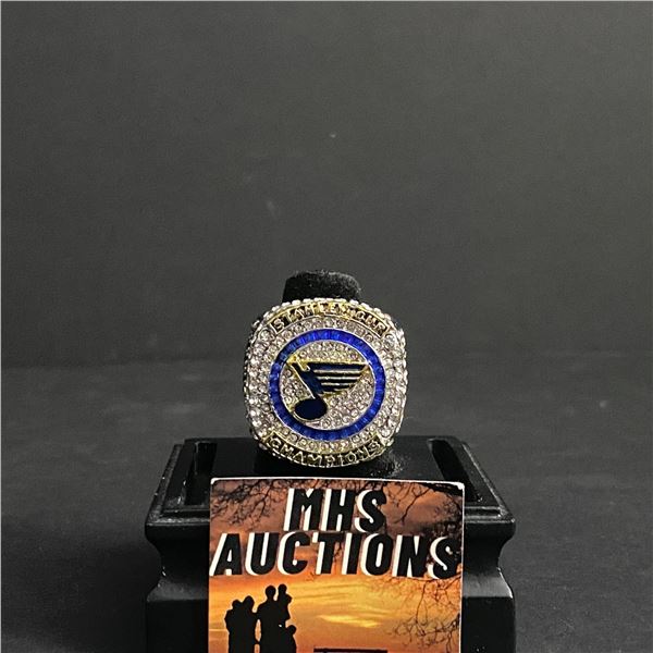 ST LOUIS BLUES 2019 N.H.L "BINNINGTON" CHAMPIONSHIP REPLICA RING (ref312)