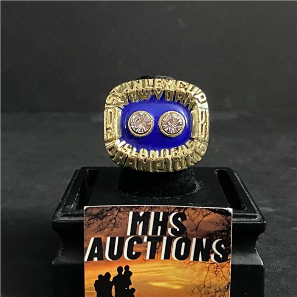 NEW YORK ISLANDERS N.H.L 1981 "BOSSY" CHAMPIONSHIP REPLICA RING (ref832)