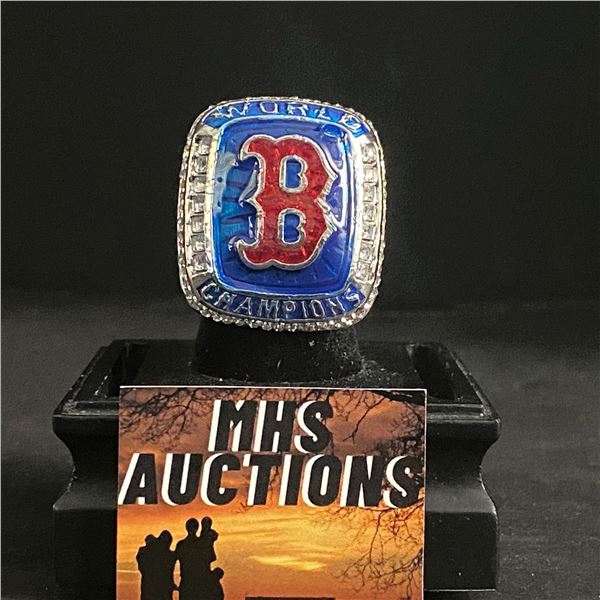 BOSTON RED SOX M.L.B 2018 "PEARCE" CHAMPIONSHIP REPLICA RING (ref529)