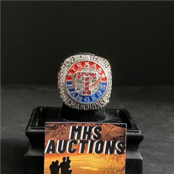TEXAS RANGERS M.L.B 2011 "KINSLER" CHAMPIONSHIP REPLICA RING (ref407)