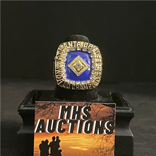 ATLANTA BRAVES M.L.B 1995 "JENKINS" CHAMPIONSHIP REPLICA RING (ref632)