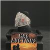 Image 3 : WASHINGTON NATIONALS M.L.B 2019 "STRASBURG" CHAMPIONSHIP REPLICA RING (ref646)