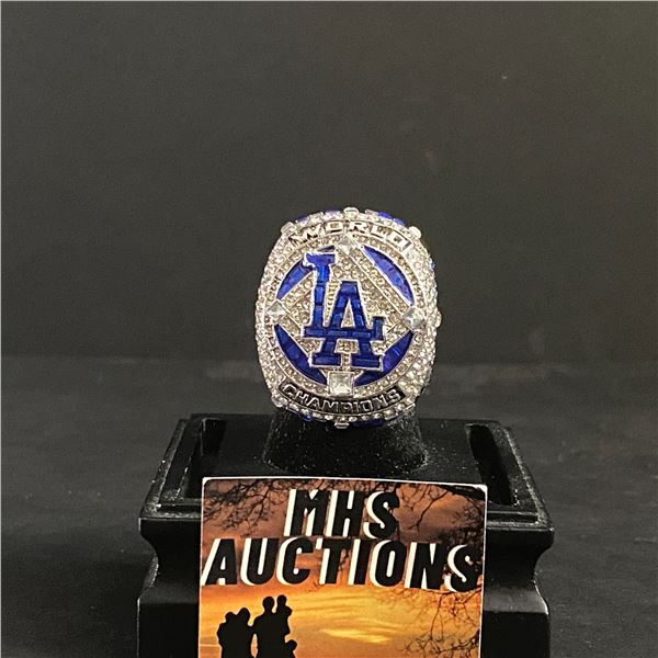 LOS ANGELES DODGERS M.L.B 2020 "SEAGER" CHAMPIONSHIP REPLICA RING (ref368)