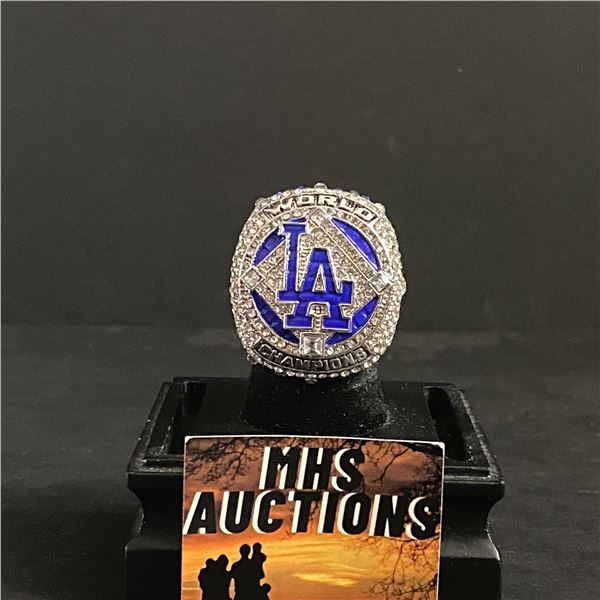 LOS ANGELES DODGERS M.L.B 2020 "URIAS" CHAMPIONSHIP REPLICA RING (ref367)