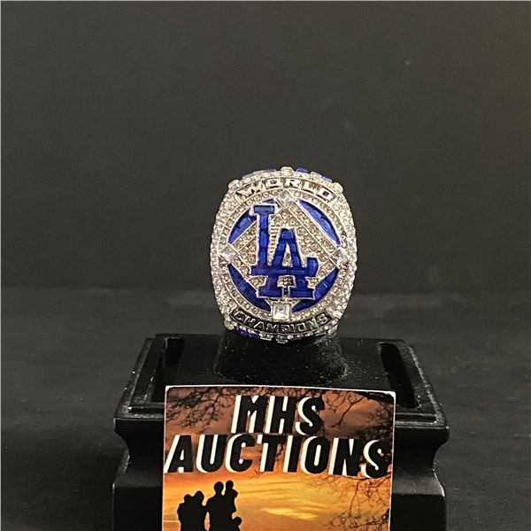 LOS ANGELES DODGERS M.L.B 2020  BETTS  CHAMPIONSHIP REPLICA RING (ref365)