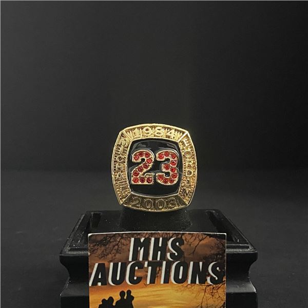 MICHEAL JORDAN #23 HALL OF FAME 1984 - 2003 CHAMPIONSHIP REPLICA RING (ref1278)