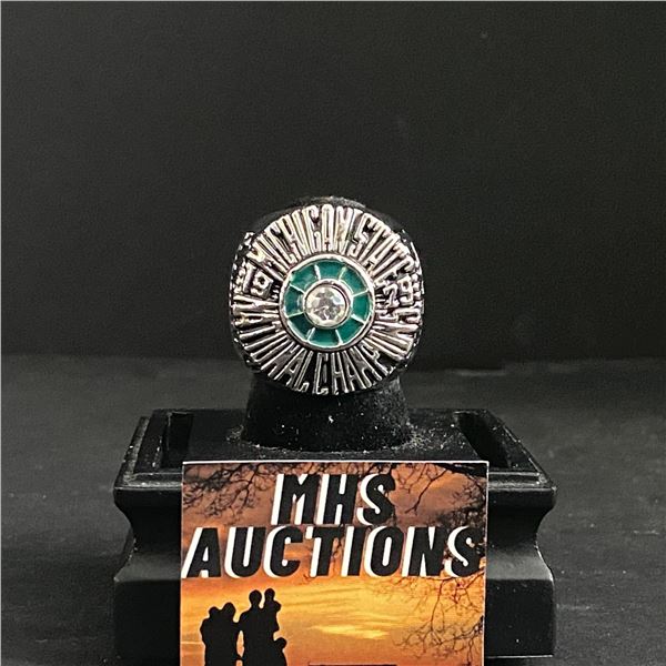 MICHIGAN STATE CHAMPIONS 1979 "JOHNSON" NATIONAL CHAMPIONSHIP REPLICA RING (ref1072)