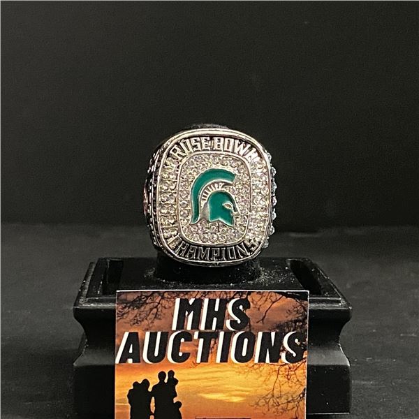 MICHIGAN STATE CHAMPIONS 2013 "DANTONIO" NATIONAL CHAMPIONSHIP REPLICA RING (ref1088)