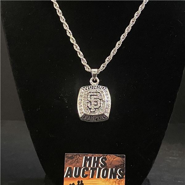 SAN FRANCISCO GIANTS M.L.B 2012 CHAMPIONSHIP NECKLACE (refR51)