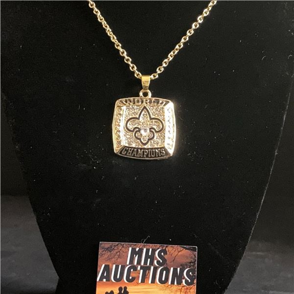 NEW ORLEANS SAINTS 2009 N.F.L CHAMPIONSHIP NECKLACE (ref1197)