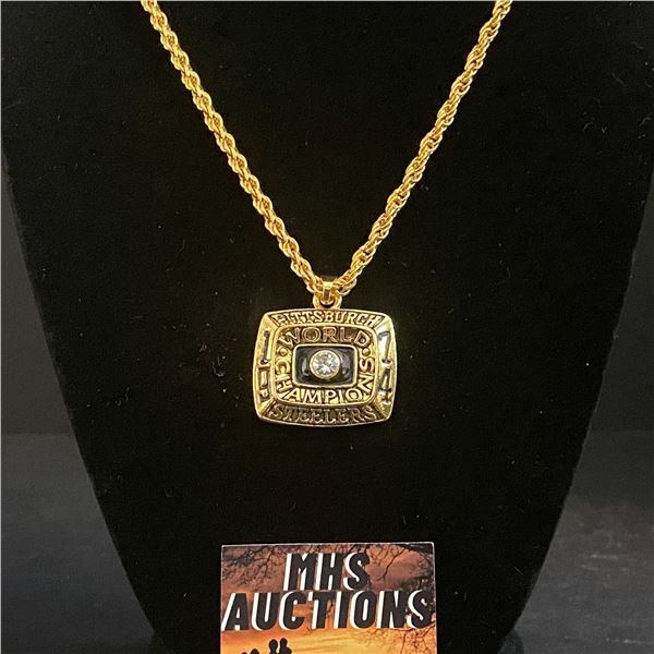 PITTSBURGH STEELERS N.F.L 1974 CHAMPIONSHIP NECKLACE (refR41)