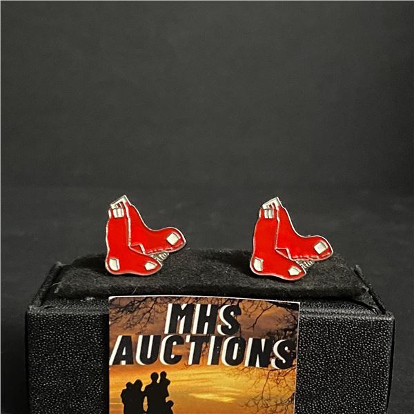 BOSTON RED SOX M.L.B CUFFLINKS (ref1270)