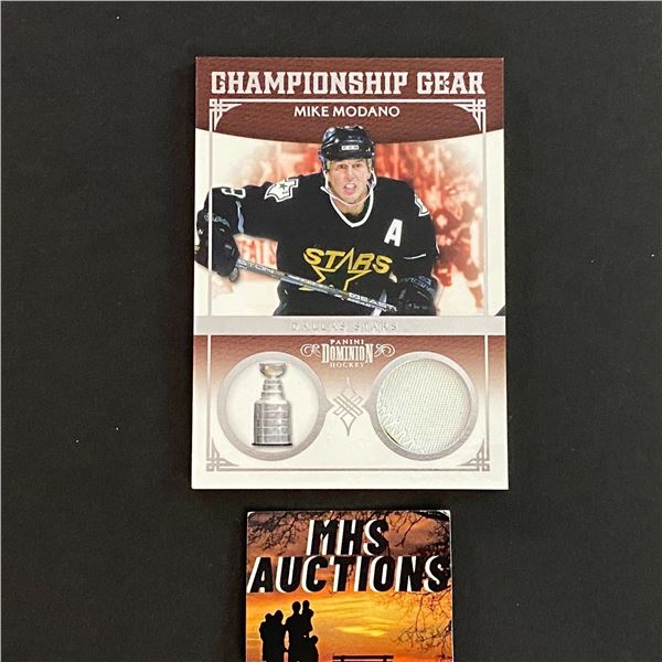 2011 PANINI MIKE MODANO PATCH CARD #28/50 ONLY 50 MADE (ref2496)