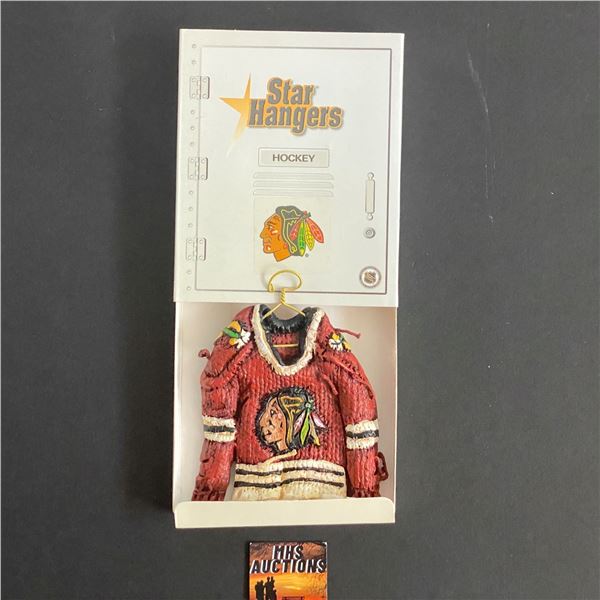 CHICAGO BLACKHAWKS STAR HANGER SMALL RED JERSEY (ref5209)