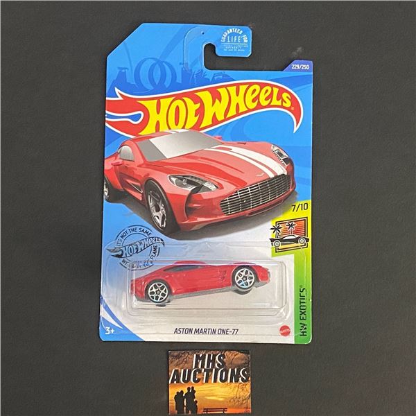 HOT WHEELS ASTON MARTIN ONE-77 1/64TH SCALE (ref5)